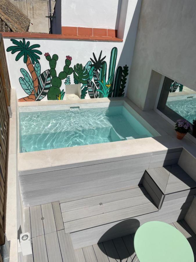 Casa 95 * Seville